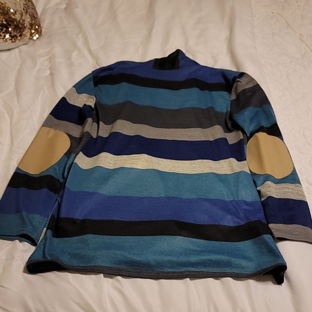 Cardigan - Picture 2 of 2